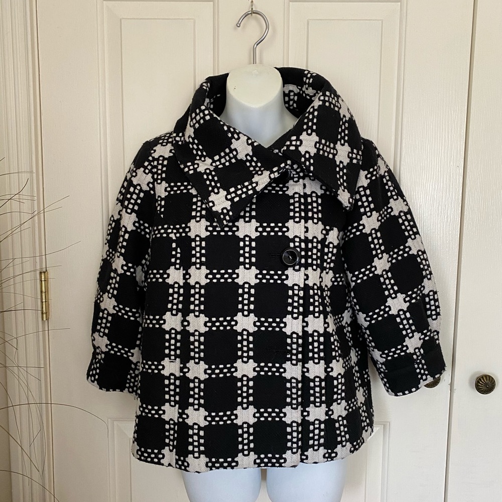 Very classy jacket:) - Picture 3 of 6